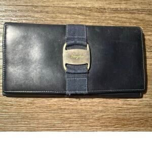 Salvatore Ferragamo vintage Vana Long wallet with bow detail